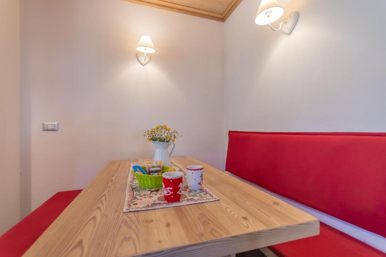 Villa Edelweiss 阿莱盖 外观 照片